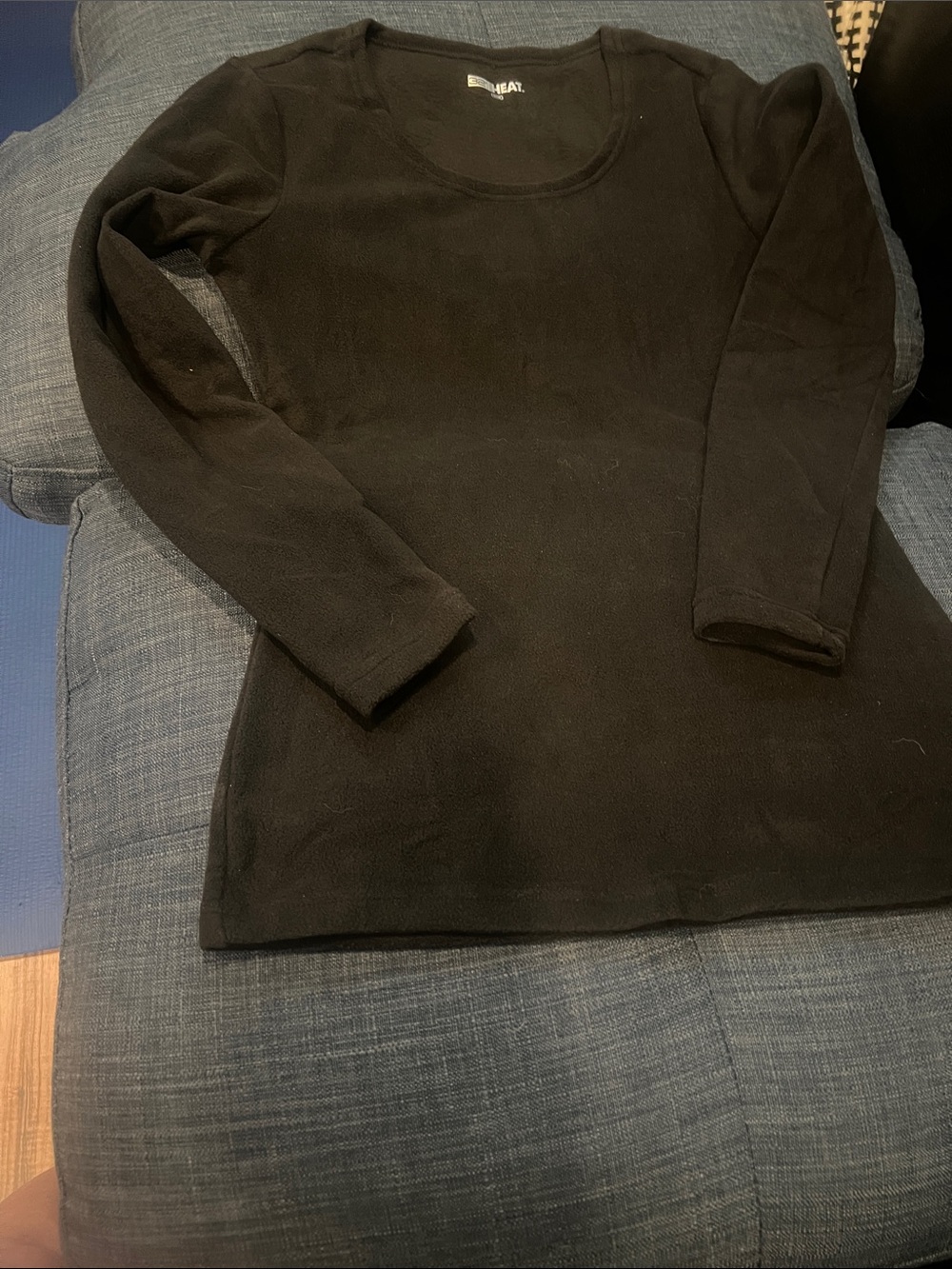 32 degrees Black Long Sleeve Scoop Neck Top - HEAT